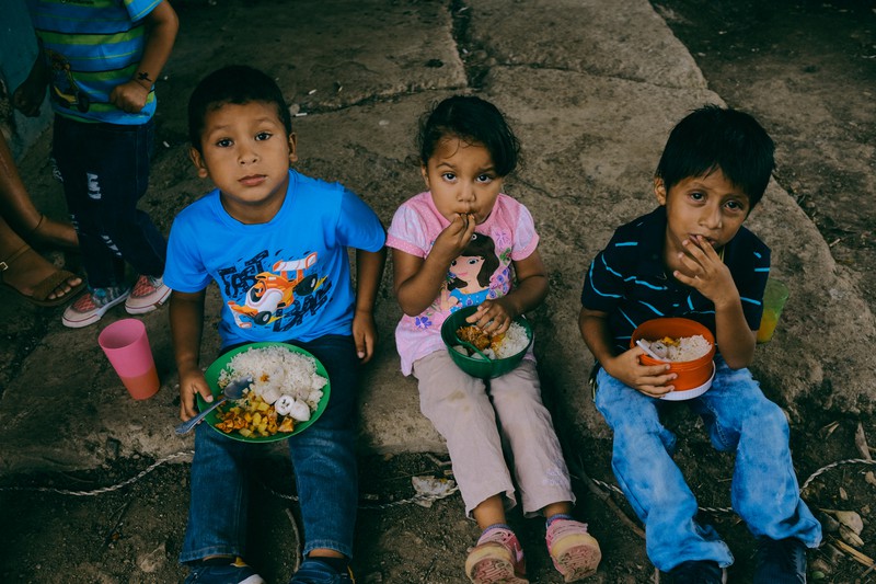 Third image of «Buy Food with Plastic»